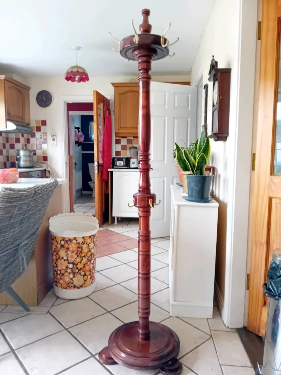Coat rack - Image 2