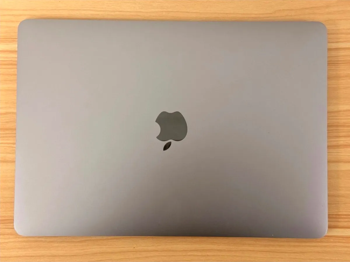 Apple MacBook Pro 13' 2019 i5 16GB RAM 512GB SSD - Image 3