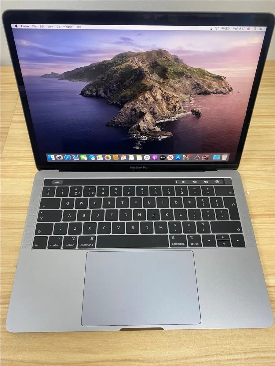 Apple MacBook Pro 13' 2019 i5 16GB RAM 512GB SSD - Image 1