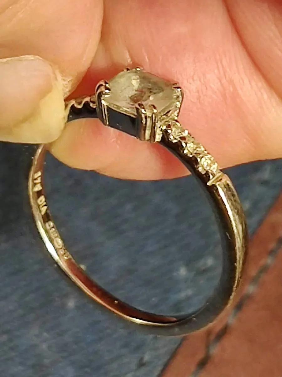 AQUA & DUAMONDS, 9CT WHITE Gold New Dress Ring ! - Image 2