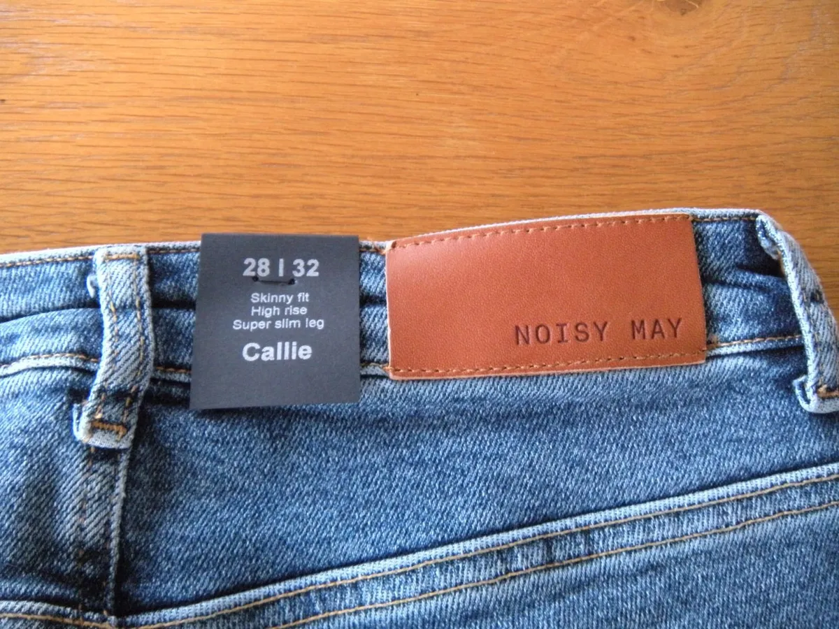 New Jeans with tags, NoisyMay, Skinny 10. Cost €50 - Image 3