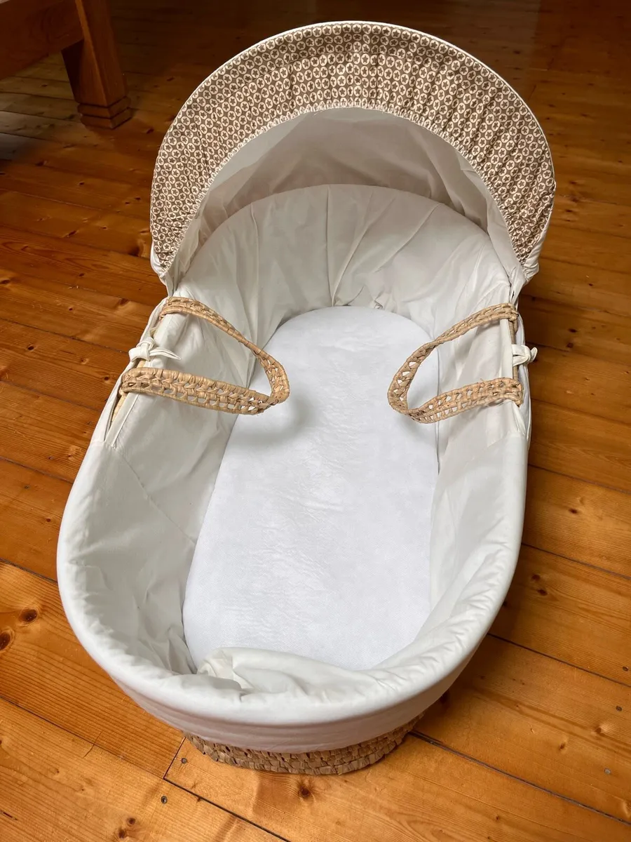 Moses Basket - Image 1