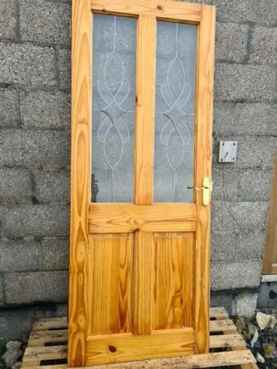 Full set of good quality solid wood internal pine - Image 3