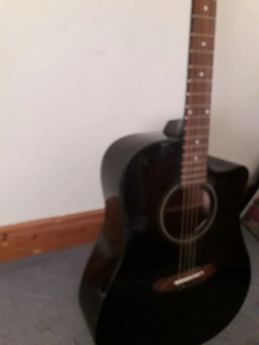 Fender Electro Acoustic Cutaway Guitar - Image 3