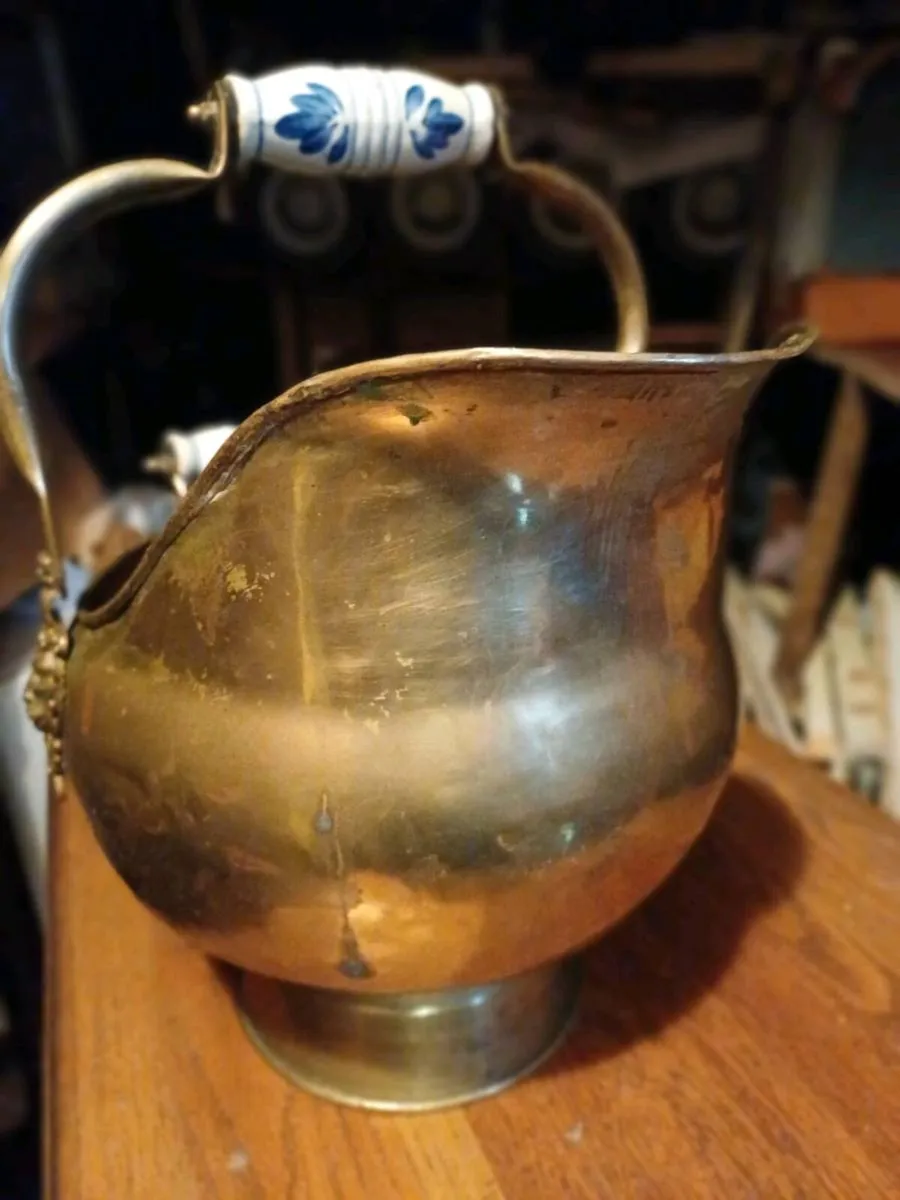 1 Brass Scuttle & 2 Brass Bins - Image 3