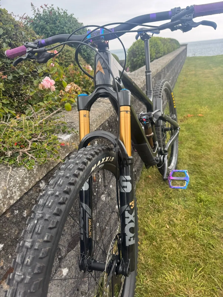 Vitus full suspension mountain bike - Image 3