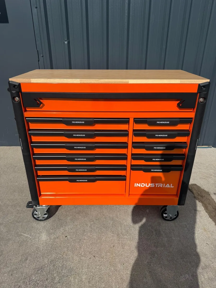 Extra wide Fully loaded toolchest - Image 1