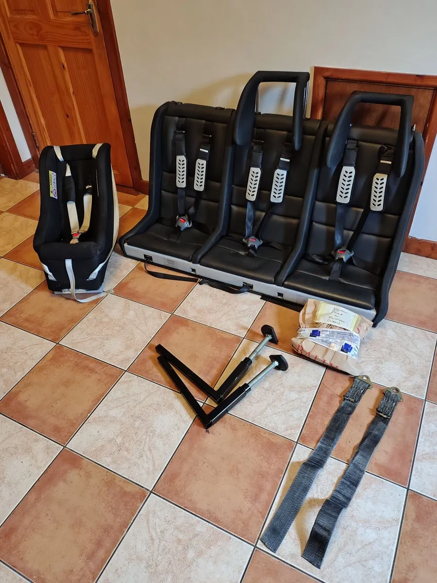 Multi Mac Super club Car seat - Image 1