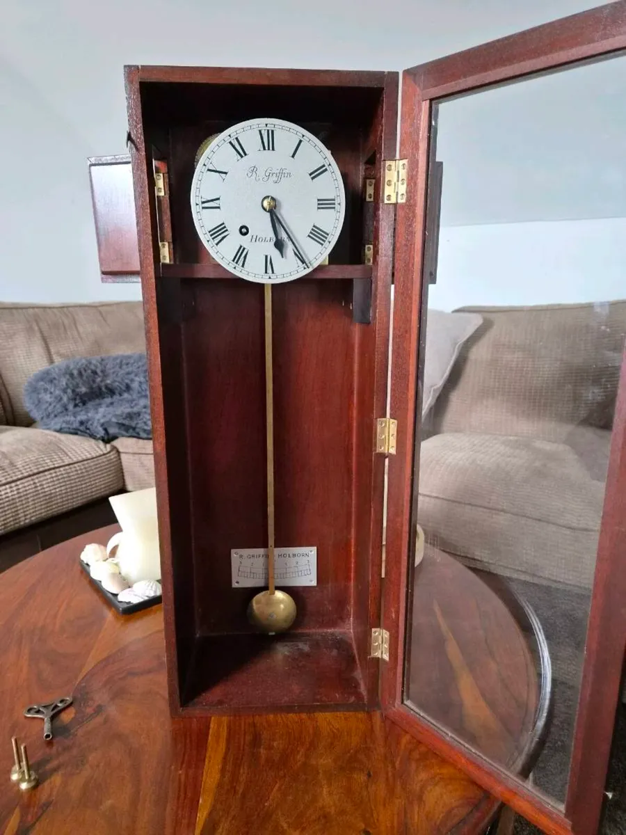 Fusee wall clock - Image 2