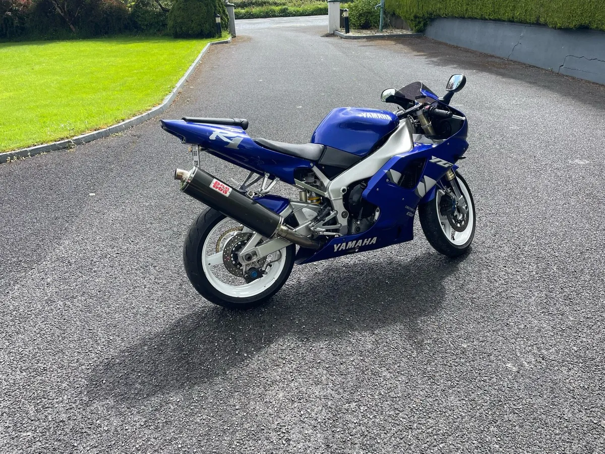 Motorcycle - Image 3