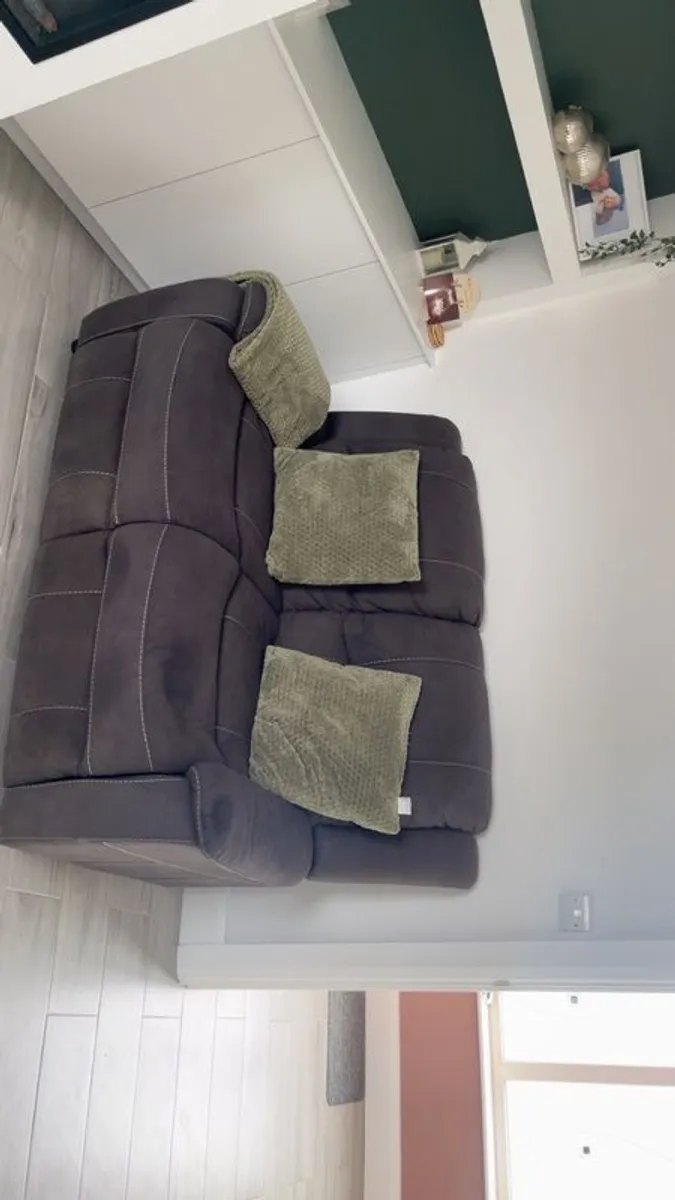 3&2 Seater Kilkenny - Image 3