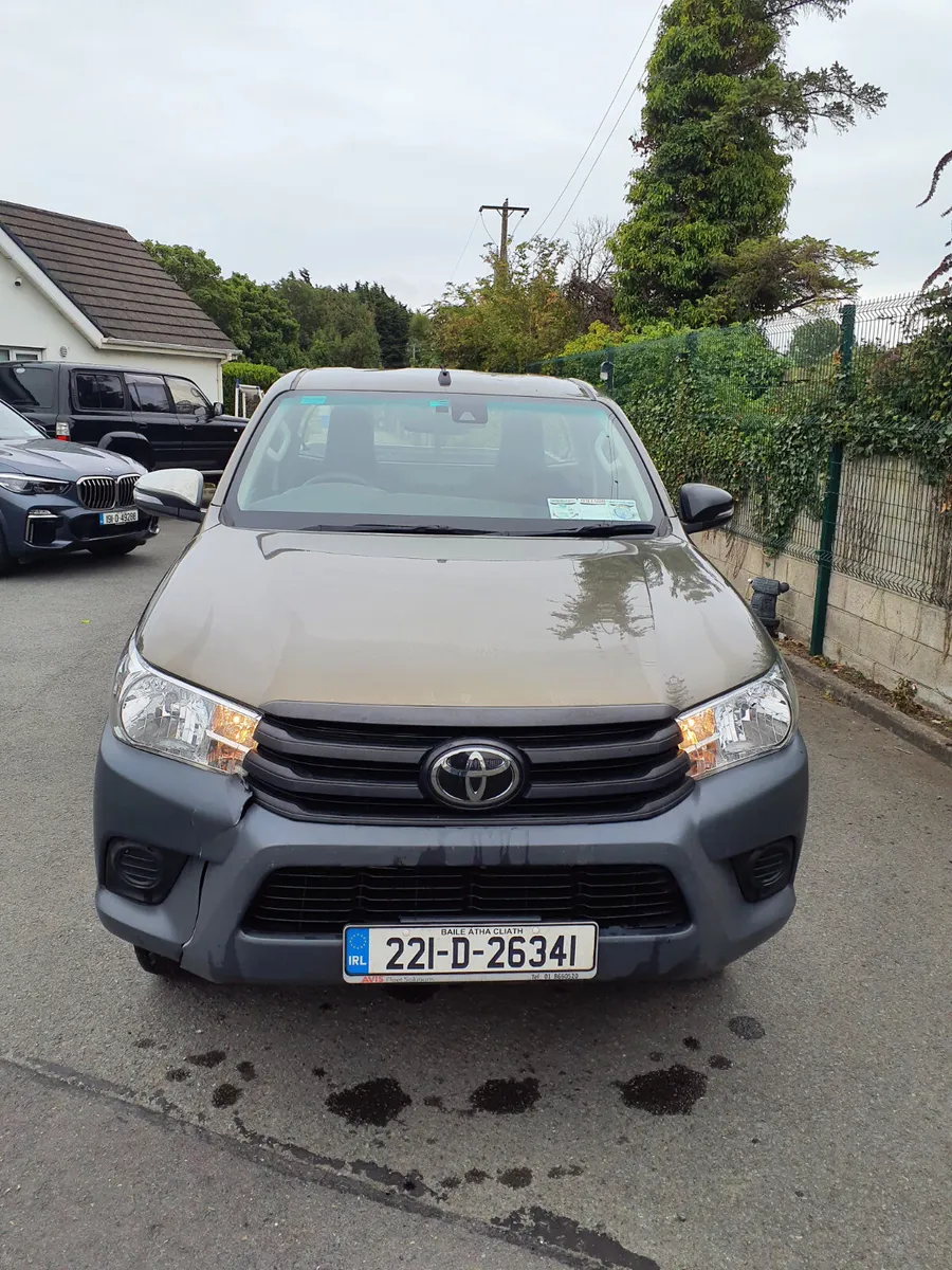 Toyota Hilux 2022 single cab 4X4 - Image 1