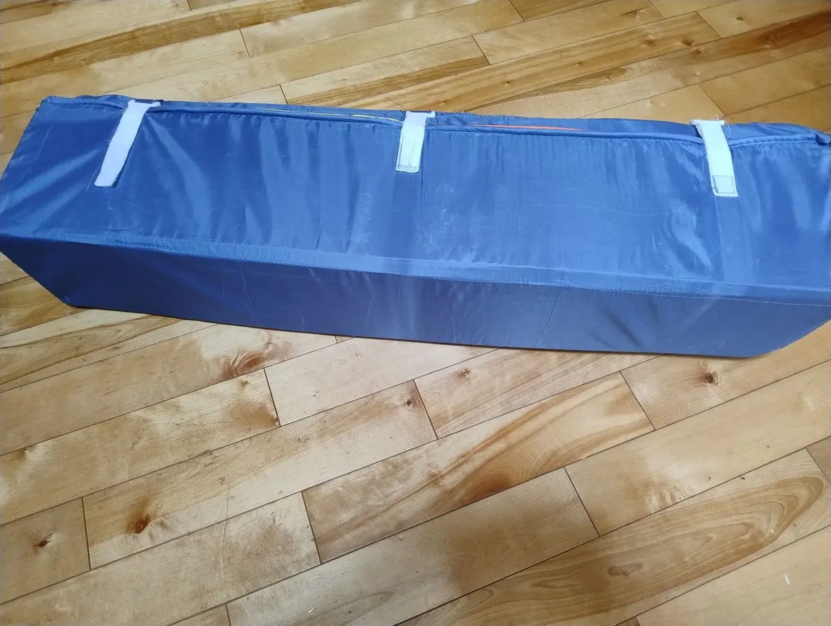 Travel Cot/Playpen - Image 3