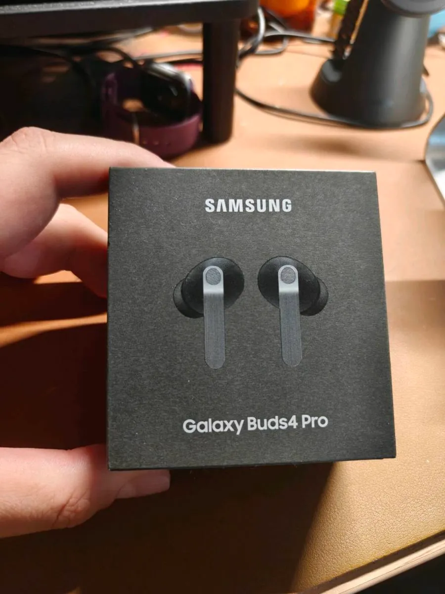 Samsung Galaxy buds pro 4 - new/sealed - Image 1