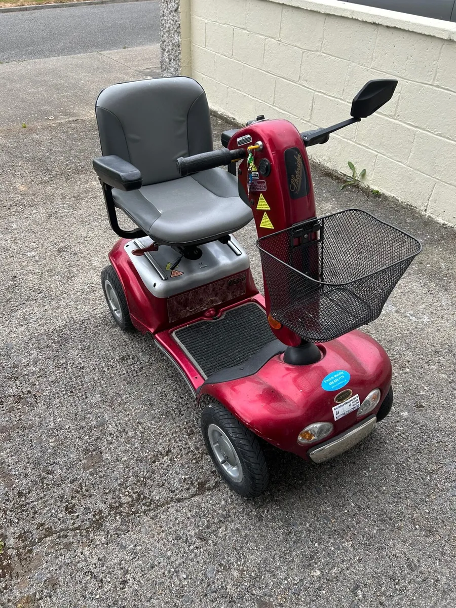 Mobility scooter - Image 2