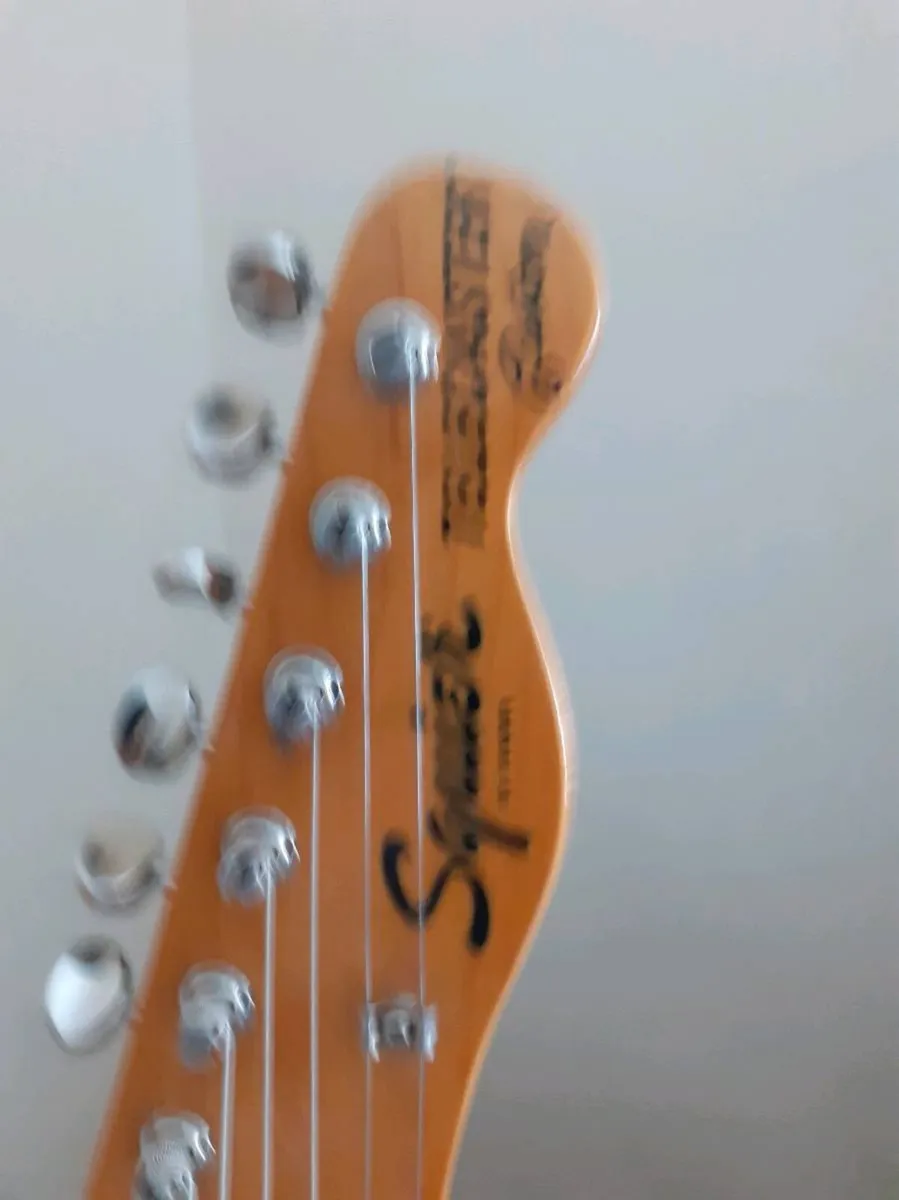 Guitar - Image 3