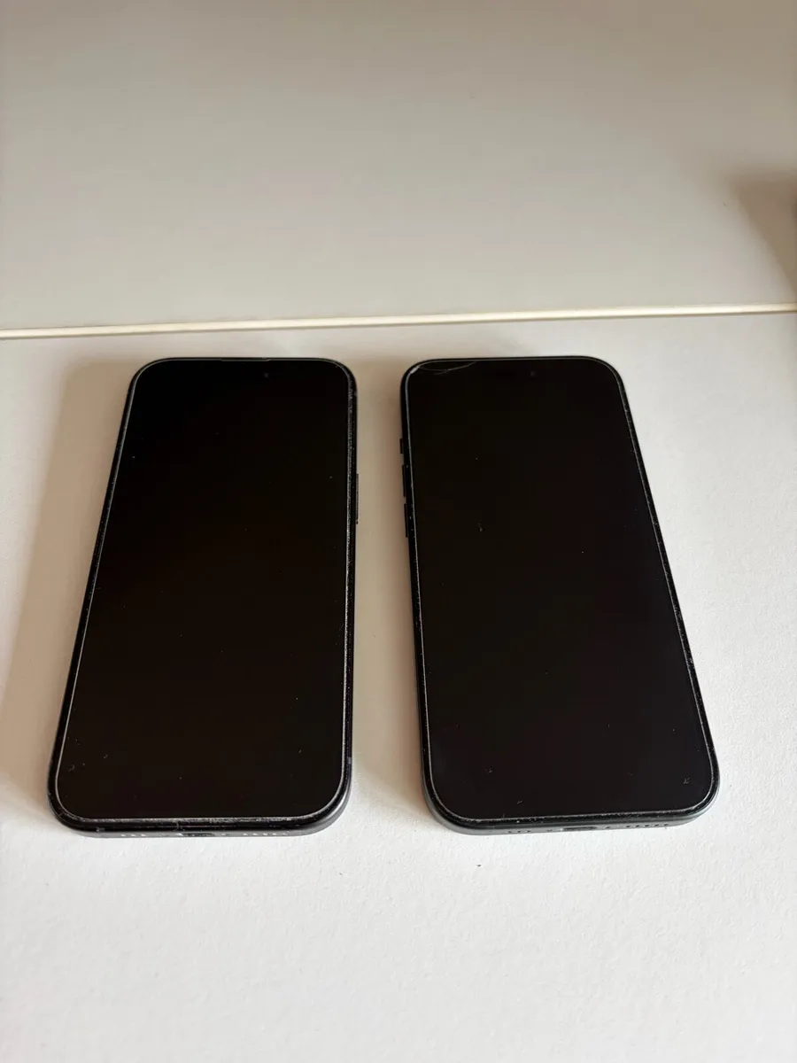 iPhone 15 - Image 1
