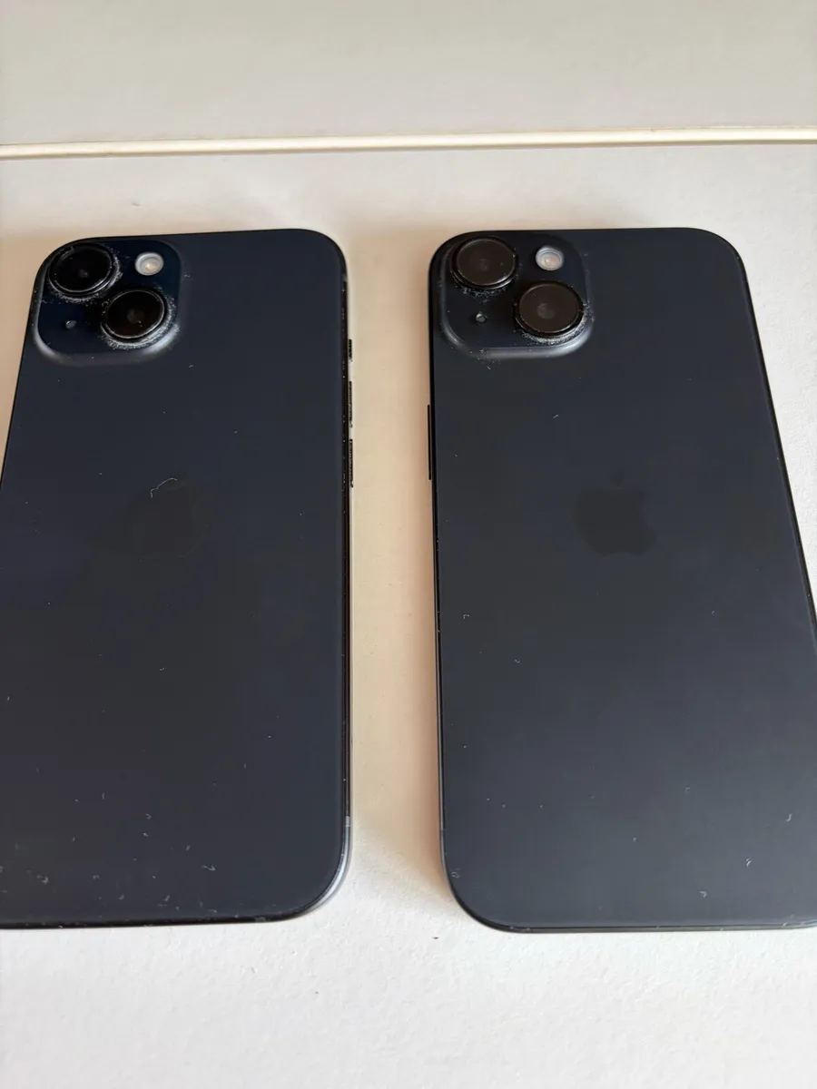iPhone 15 - Image 2