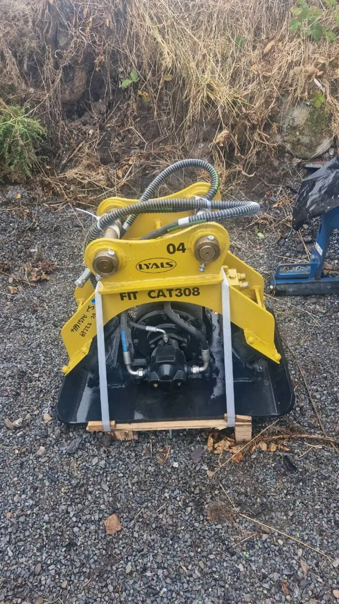 Hydraulic Compactor Plate - Image 3