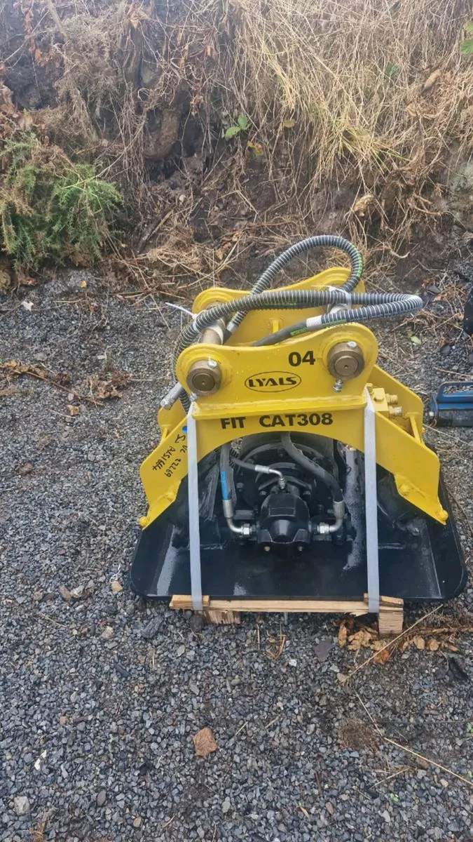 Hydraulic Compactor Plate - Image 4