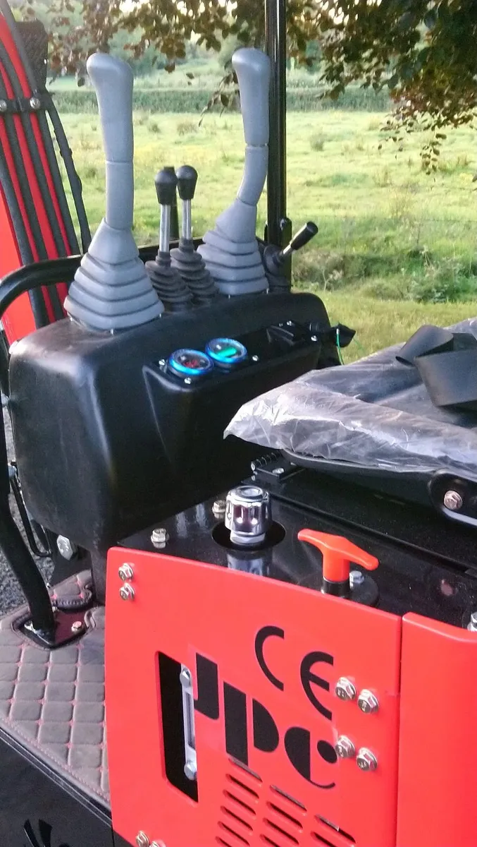 JPC DIESEL MINI DIGGER - Image 4