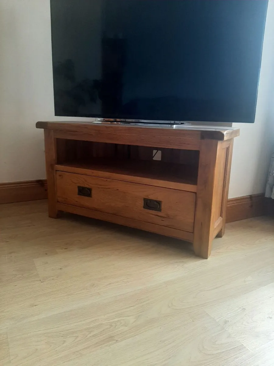 Oak corner tv unit - Image 2