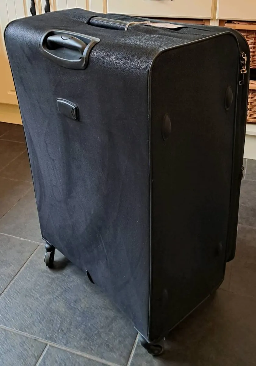 Suitcase - Image 3