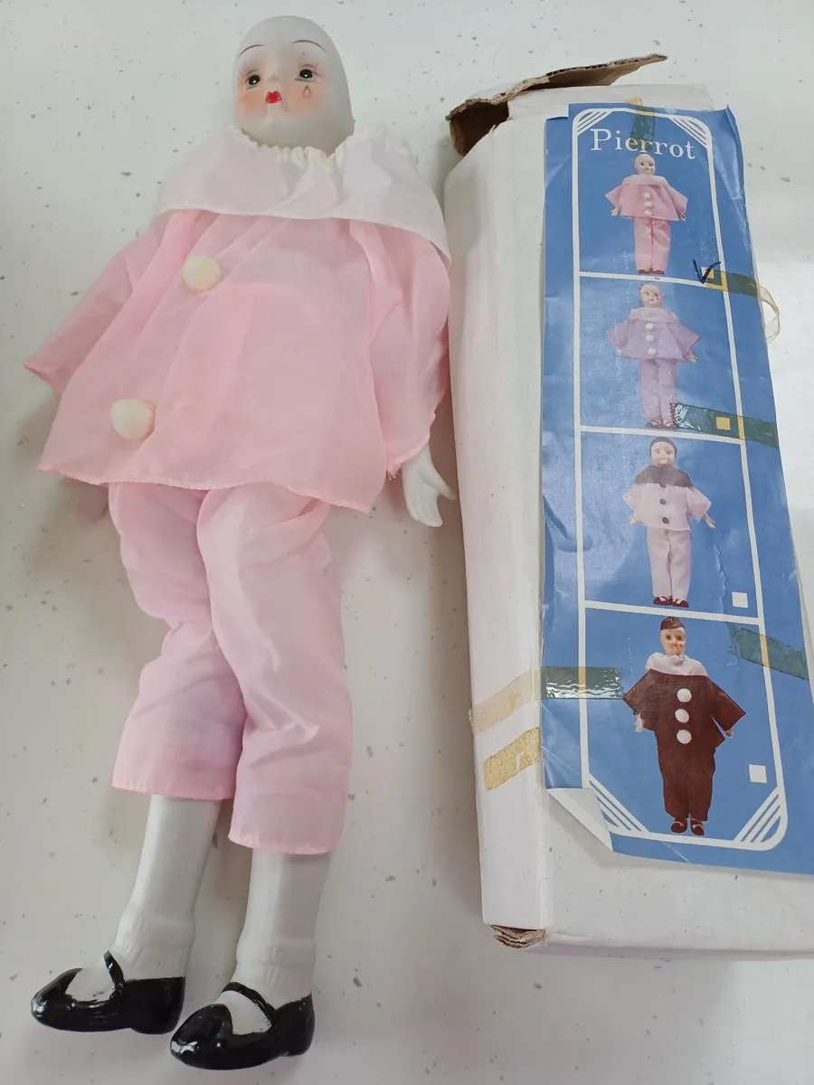 Vintage doll - Image 2