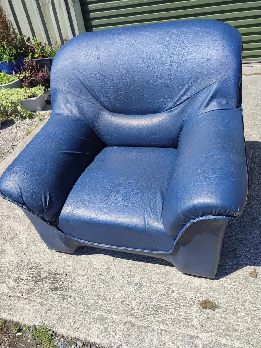 Armchairs - Image 1