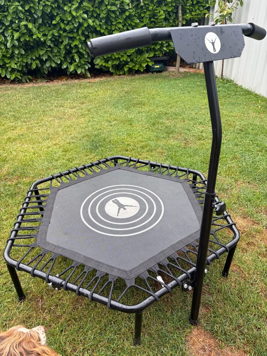 Trampoline