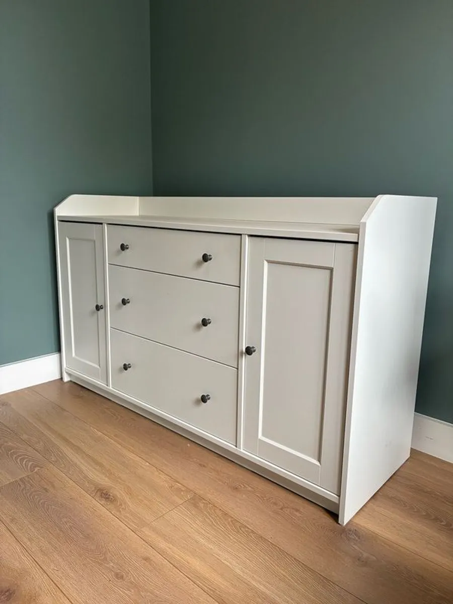 White sideboard cabinet - Image 2