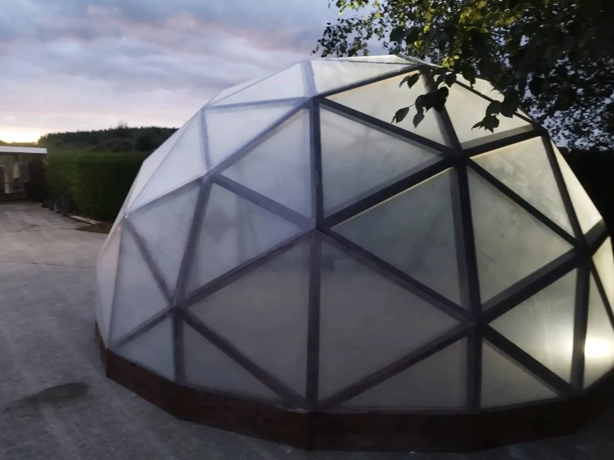 Geodesic dome garden room polytunnel - Image 3