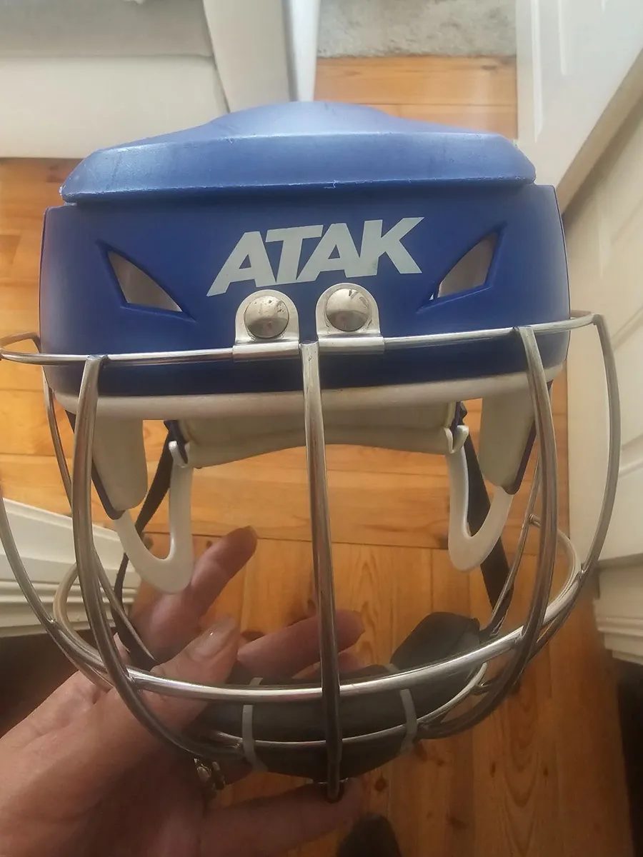Hurling Helmets for Sale – Excellent Condition - Image 4