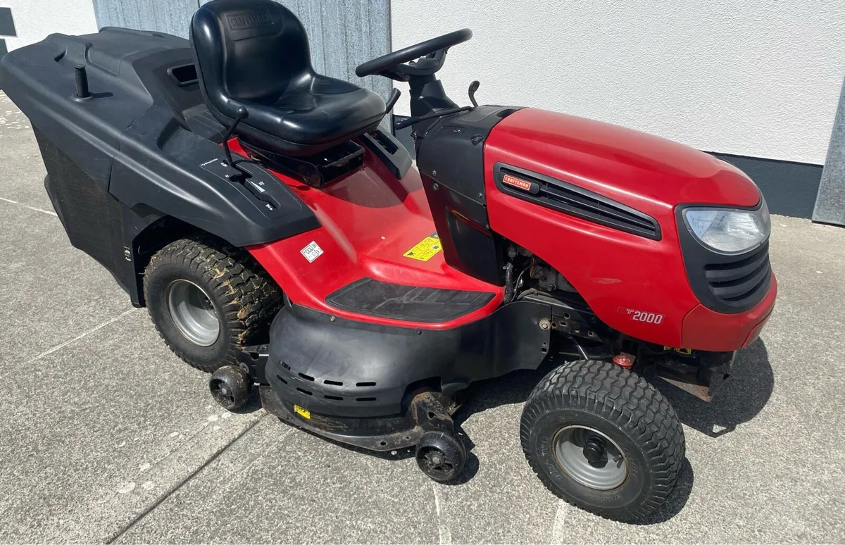 Ride on lawnmower - Image 3