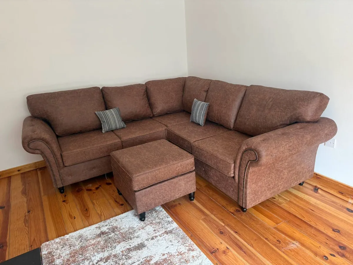 The Oakland Leather Sofa Range - Image 4