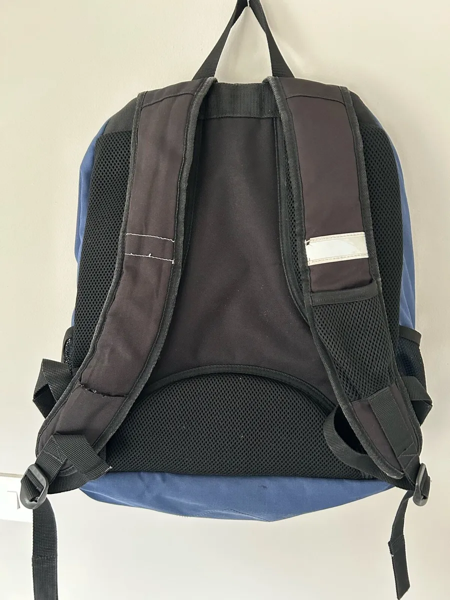 School bag - Image 3