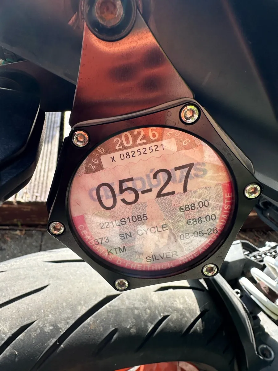 KTM Duke 390 2022 low kilometres - Image 4