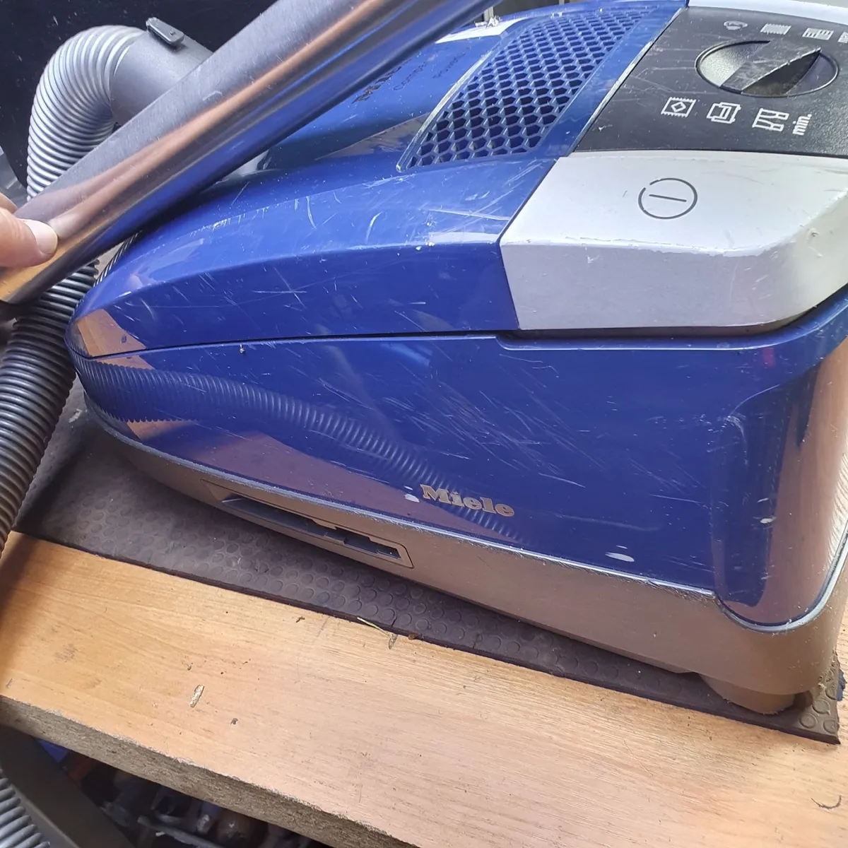 Vacuum Miele Compact C1 C2  Powerline - Image 4
