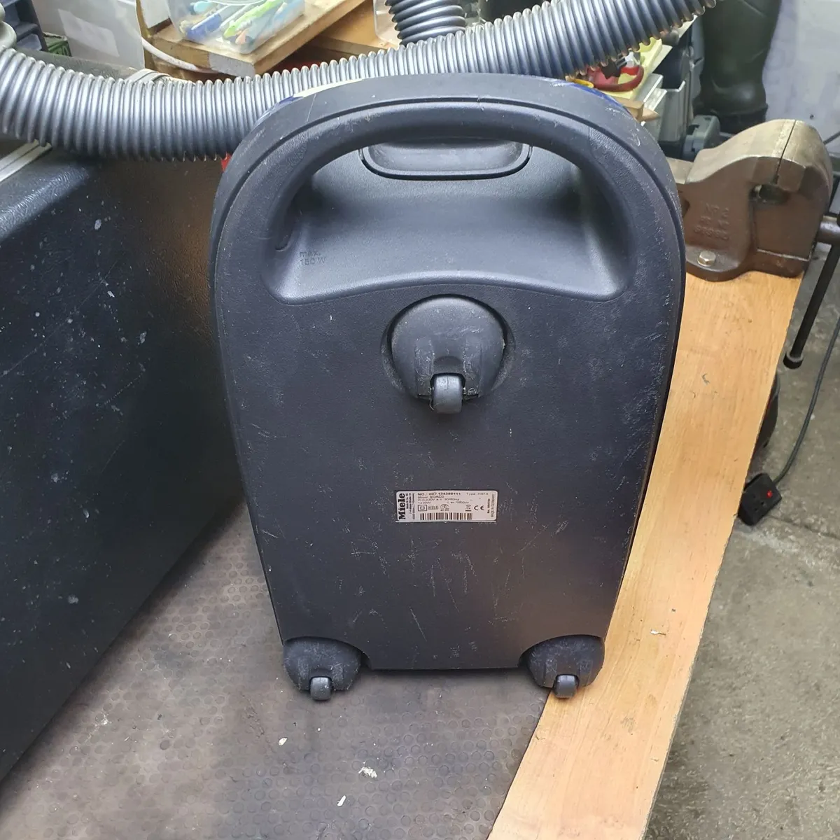 Vacuum Miele Compact C1 C2  Powerline - Image 3