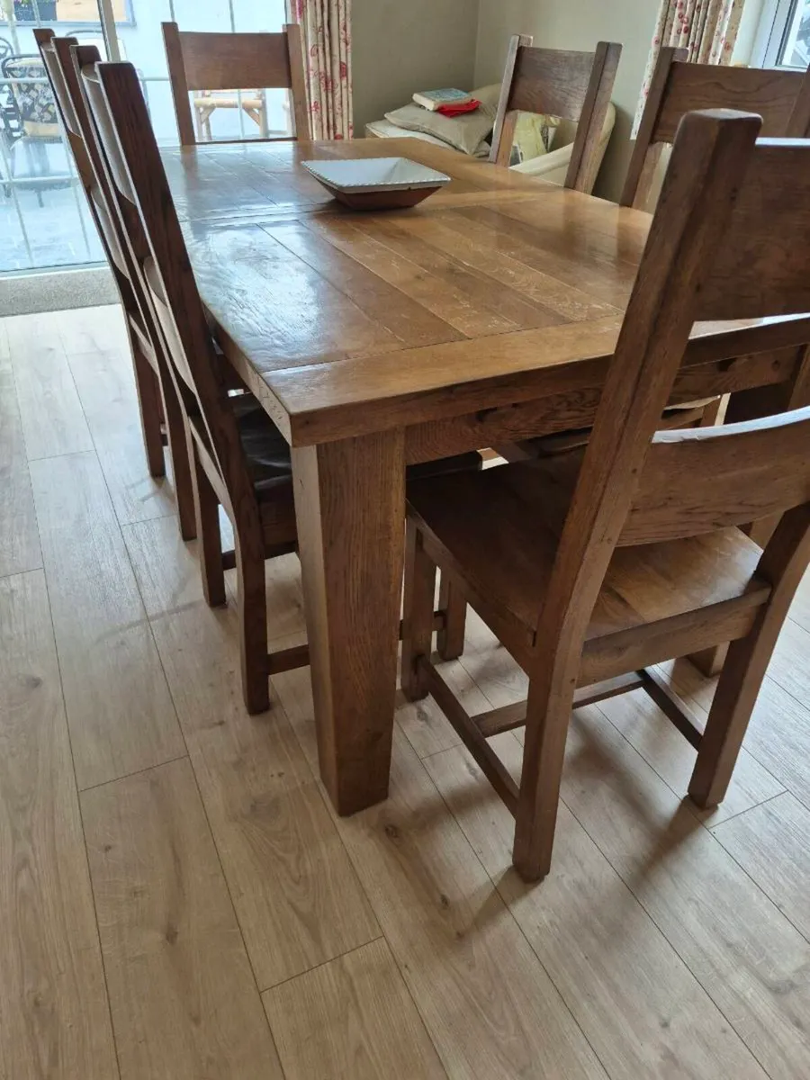 Kitchen table and chairs - Image 4