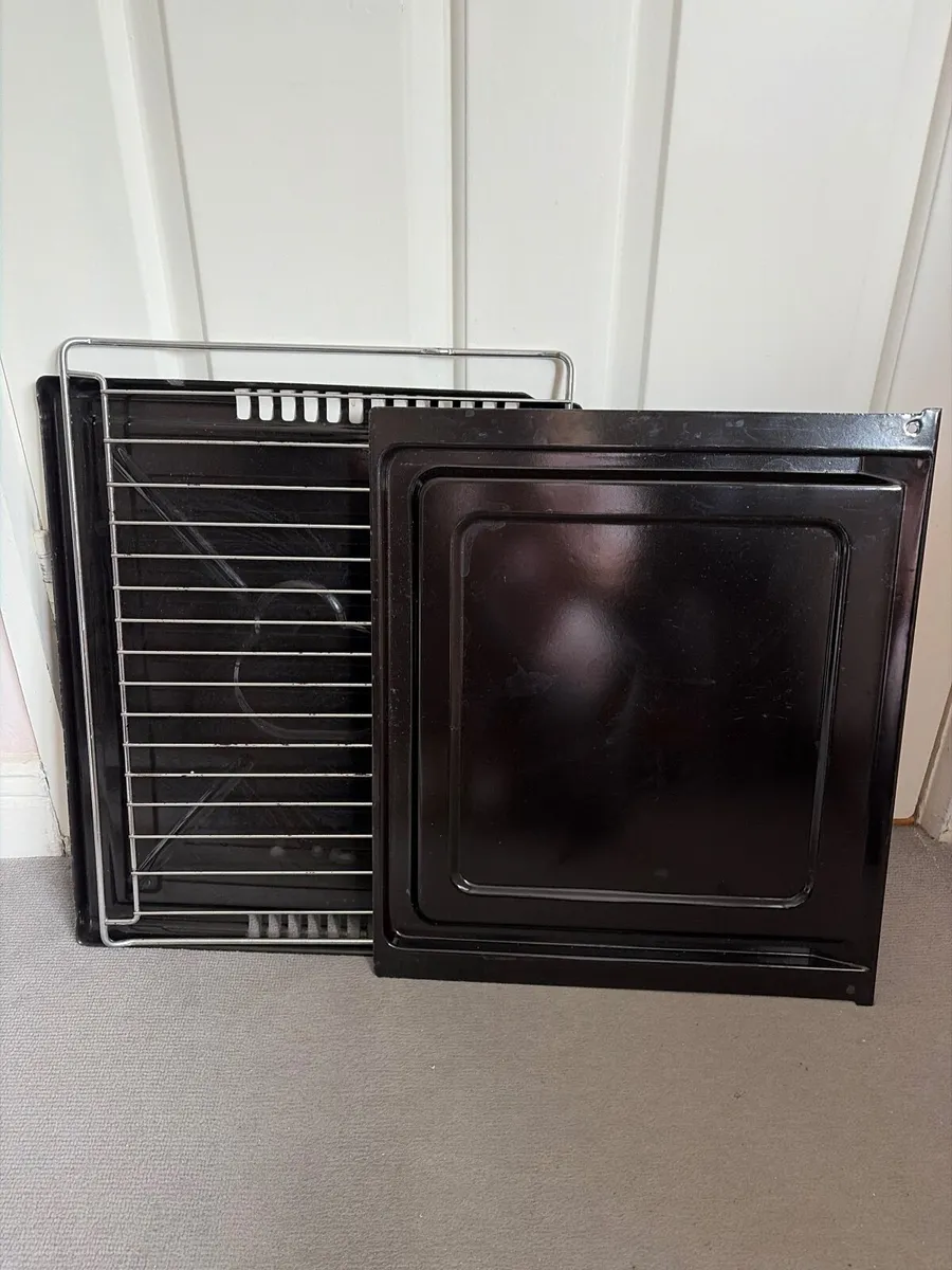 Oven - Image 2