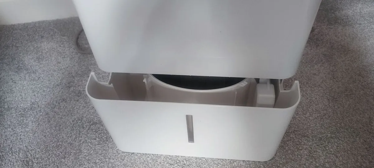 Dehumidifier - Image 4