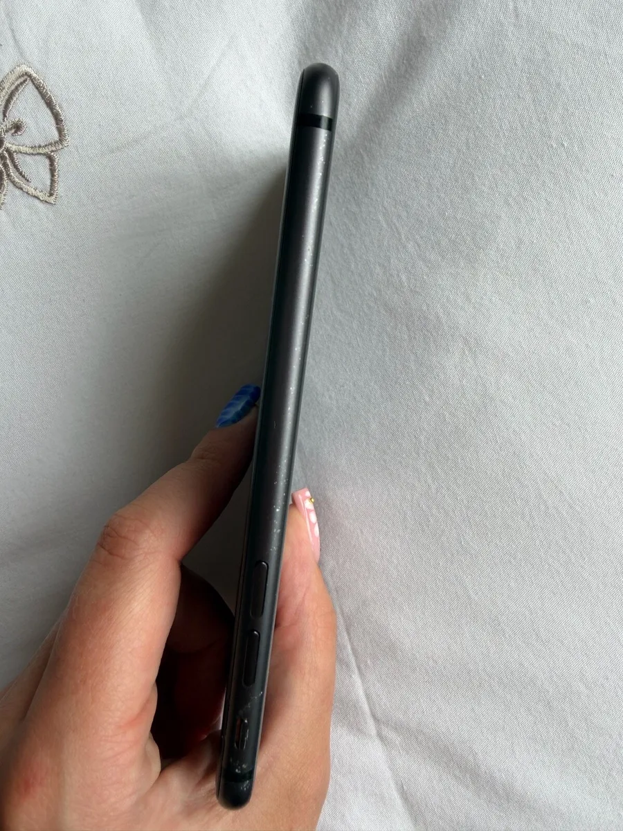 iPhone 8 64GB - Image 4