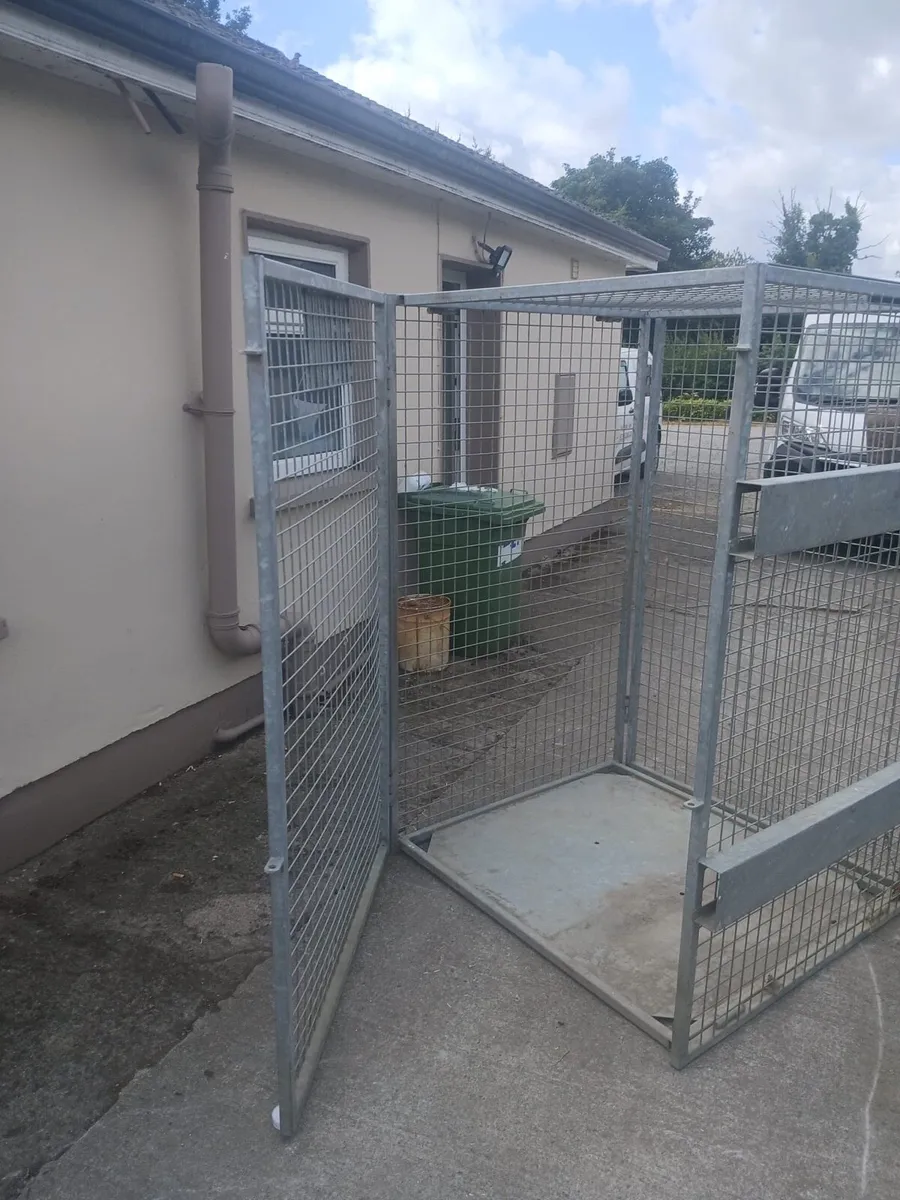 Cage - Image 4