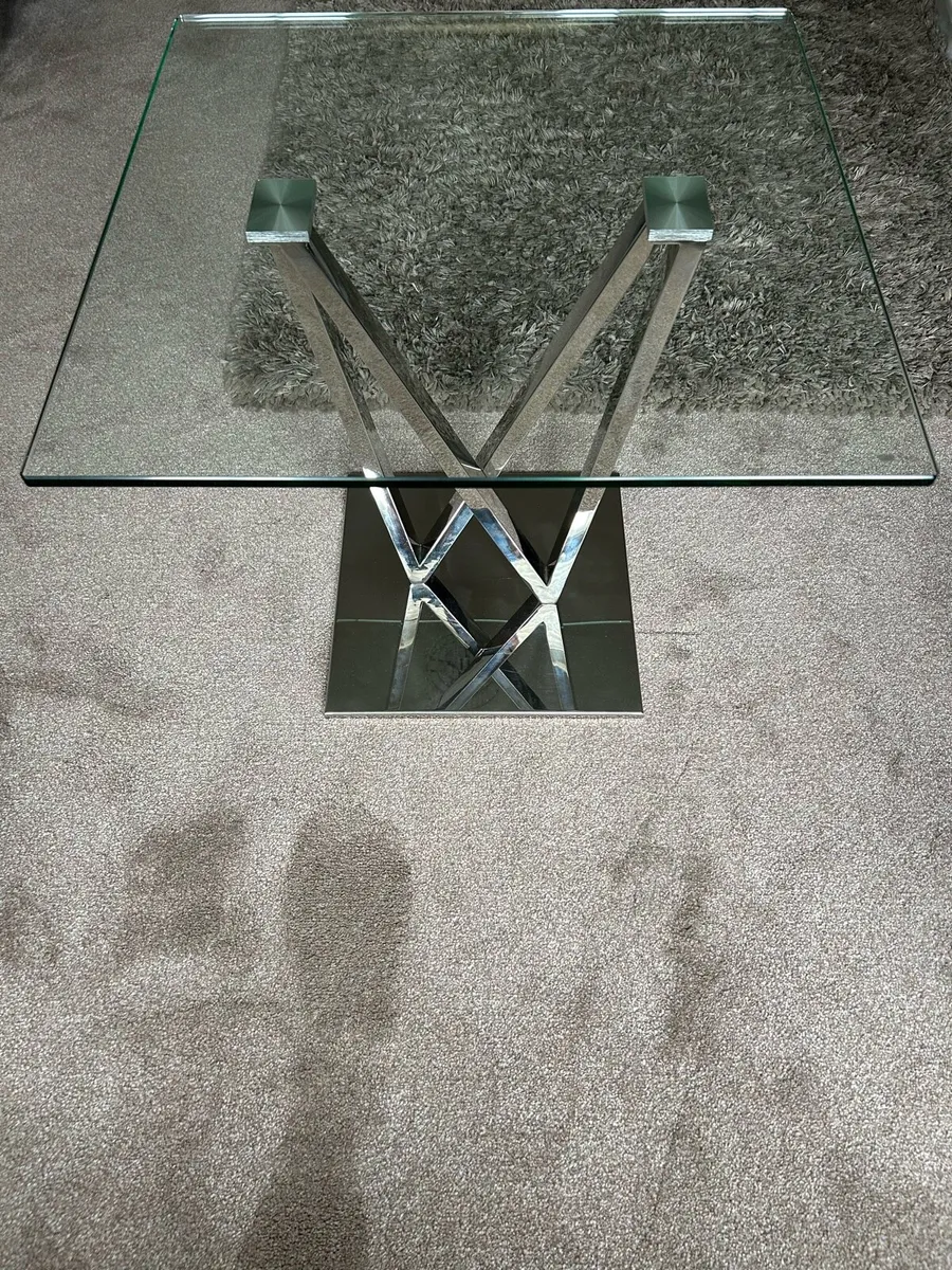 Glass Coffee table - Image 3