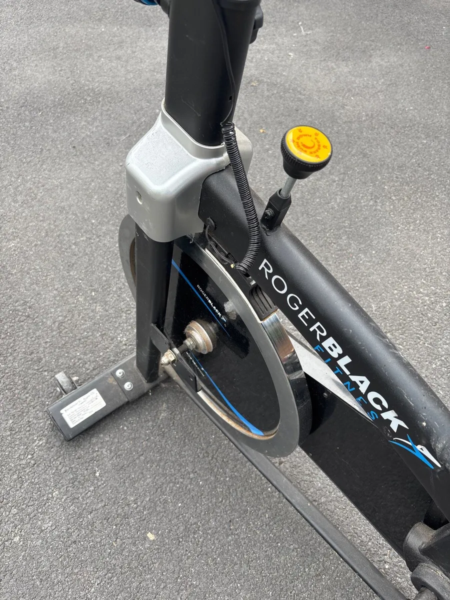 Exercise bike - Image 3