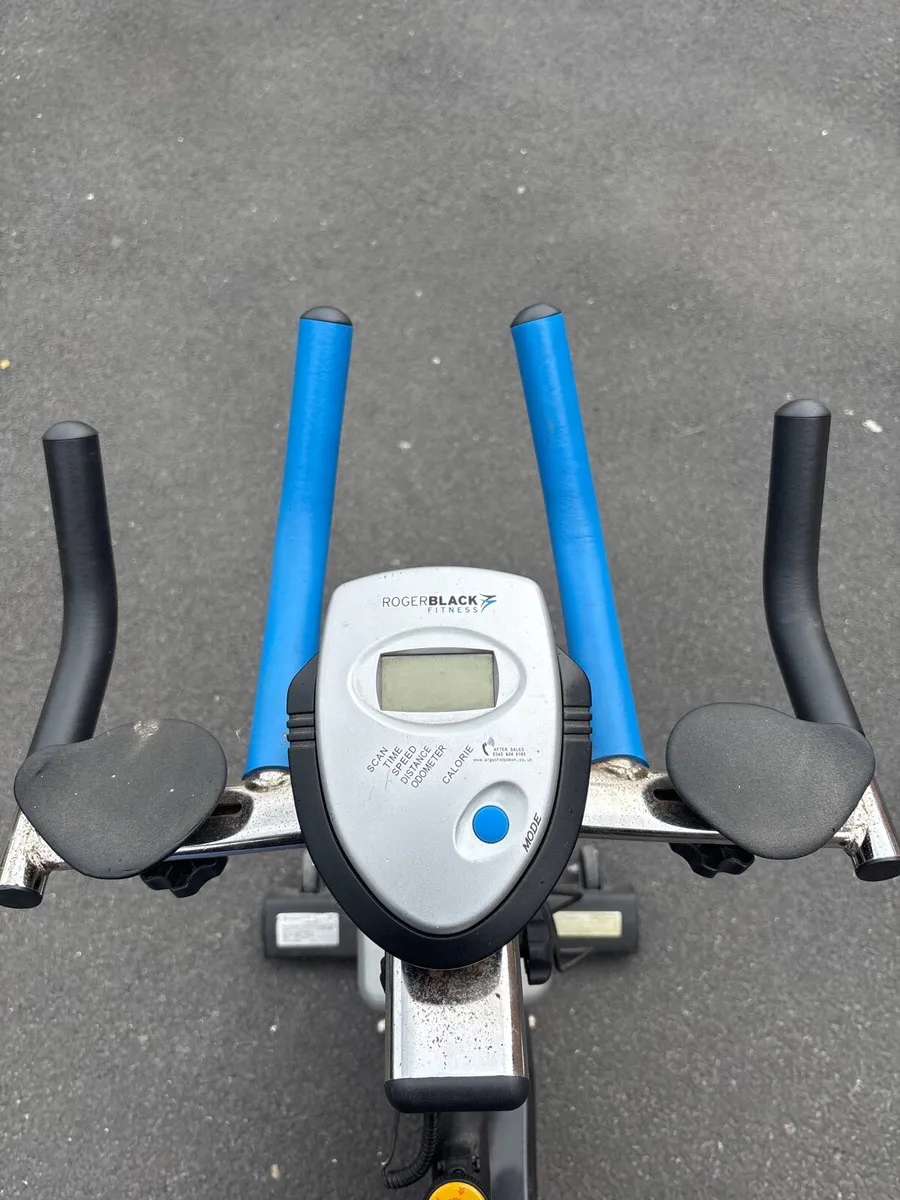 Exercise bike - Image 2