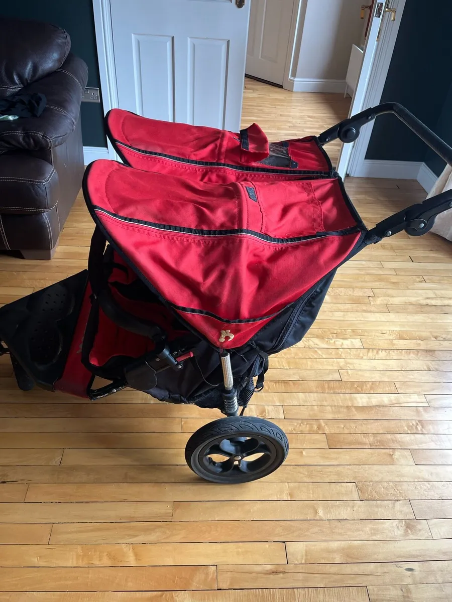 Out n about double buggy - Image 2