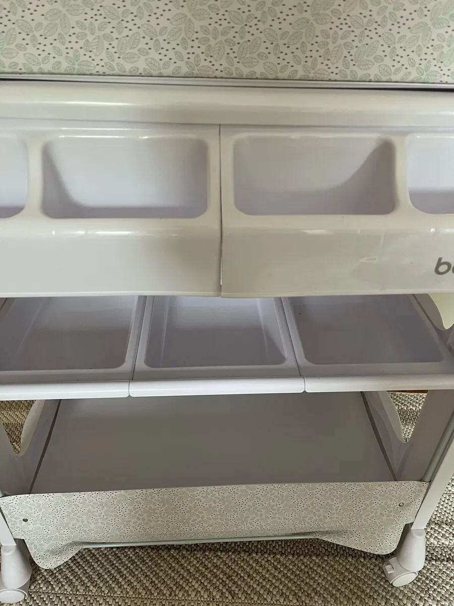 Bath & Baby Changer - Image 4