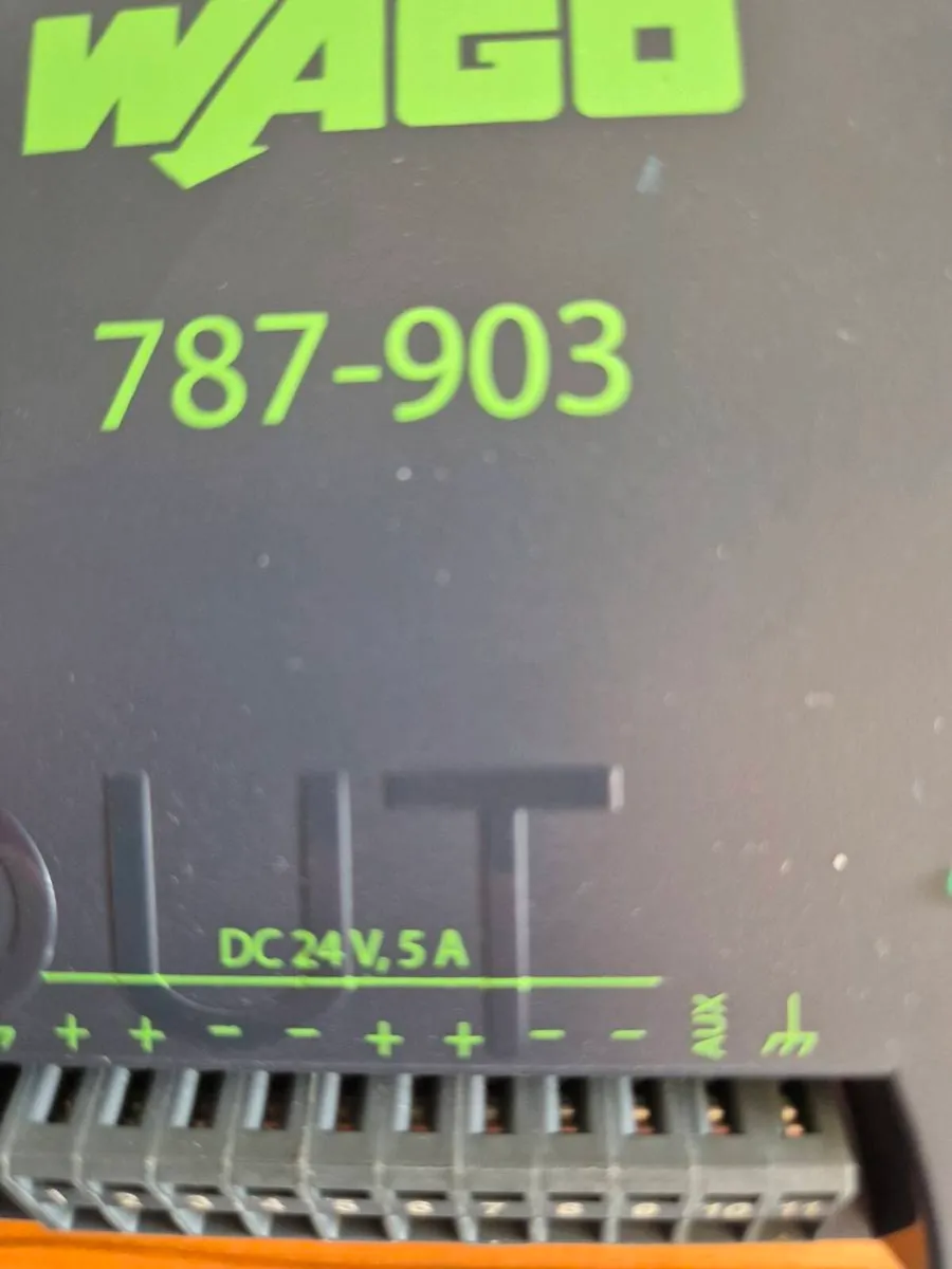 Wago power supply DC 24V, 5A - Image 2